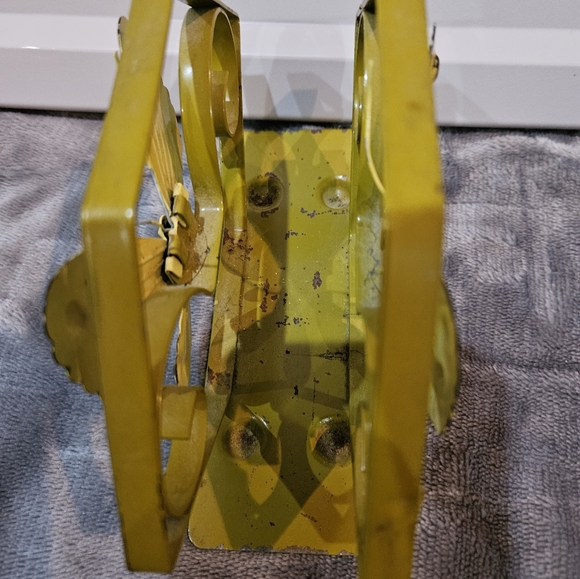 Vintage 70s mcm vibe metal Butterfly napkin holder - Picture 5 of 13